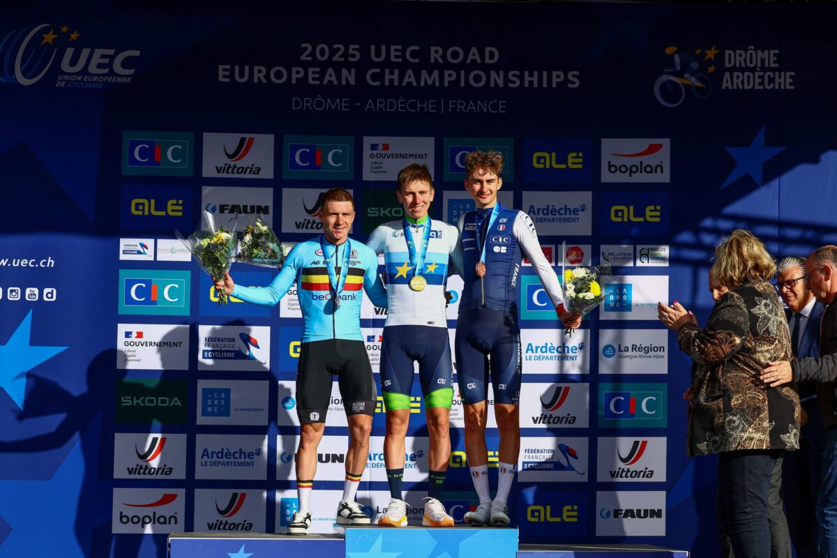 Au Championnat d'Europe dans l'Ardèche comme lors de la Coupe du monde au Rwanda: Tadej Pogacar gagne l'or devant Remco Millepoel