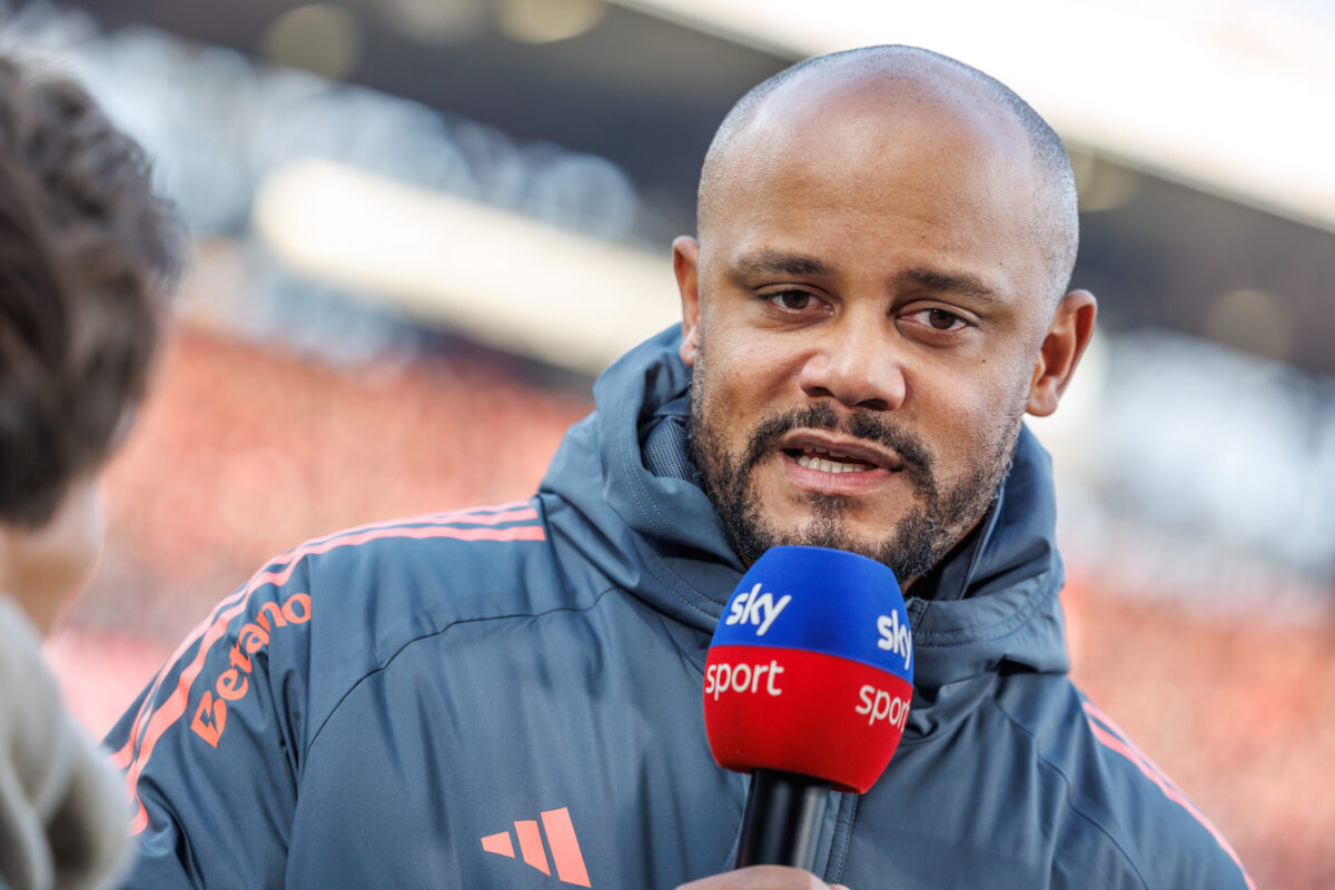 Kompany est la fierté de la Belgique (interjection)