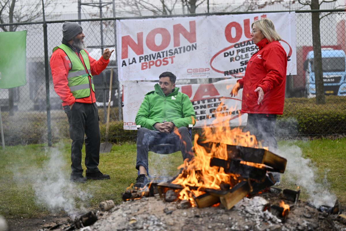 La grève des postes continue de s'intensifier - Les syndicats veulent empêcher le plan de transformation de bpost