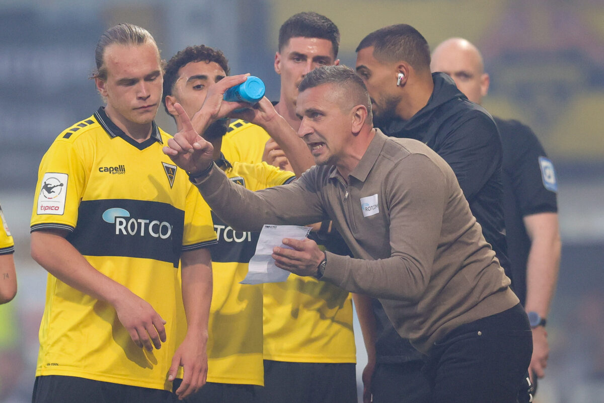 Entraîneur Mersad Selimbegovic : Seulement médiocre à l'AS Eupen, mais « vainqueur en série » à Aix-la-Chapelle