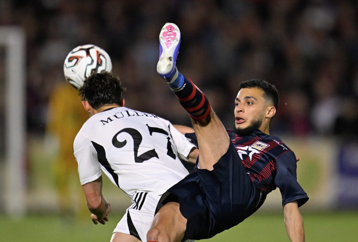Défaite 1:2 à Liège et victoire d'Eisden contre les Francs Borains : l'AS Eupen n'est pas à juste titre dans le top 6