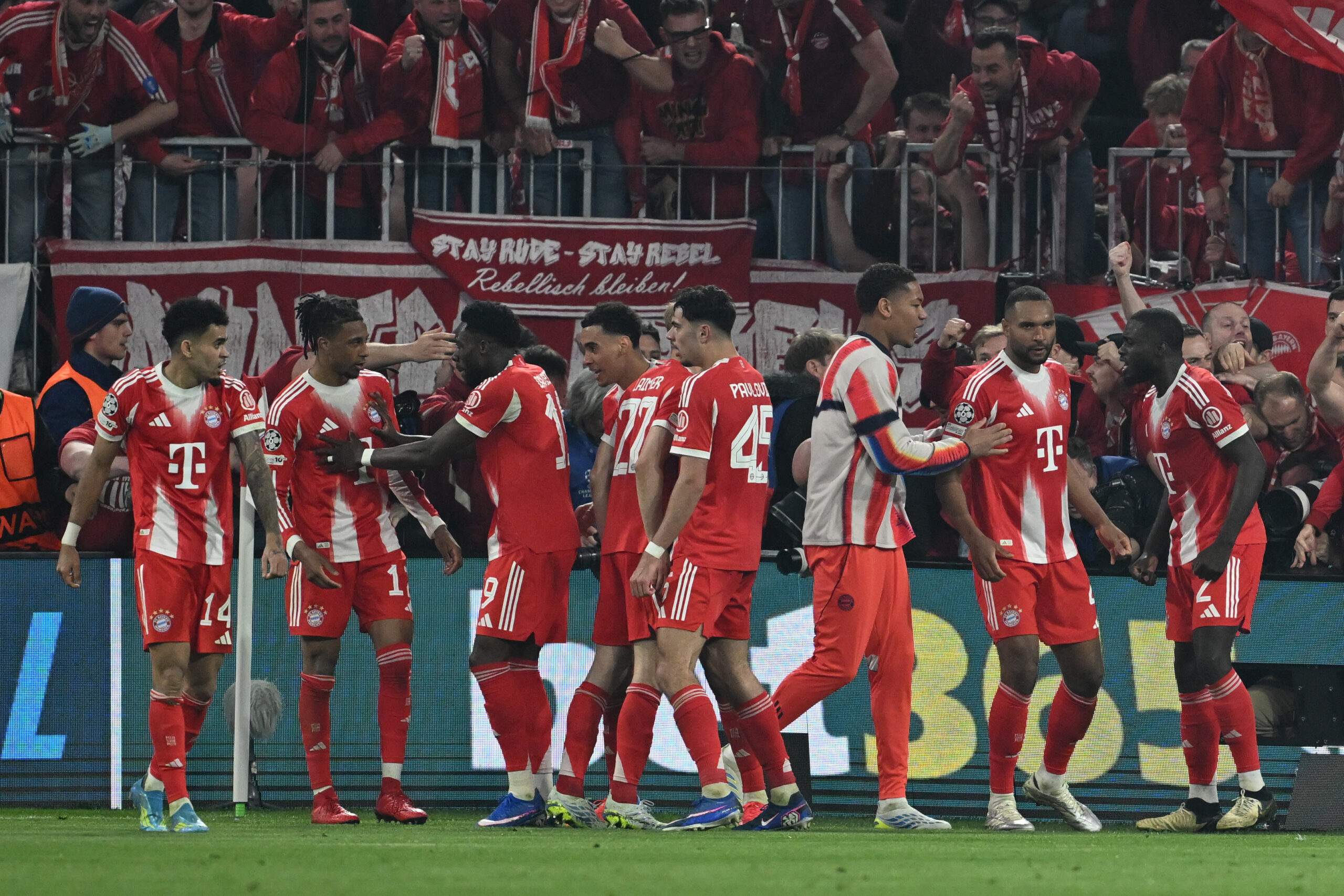 Quel spectacle ! Le FC Bayern a battu le Real Madrid 4-3 et a rencontré le Paris Saint-Germain en demi-finale