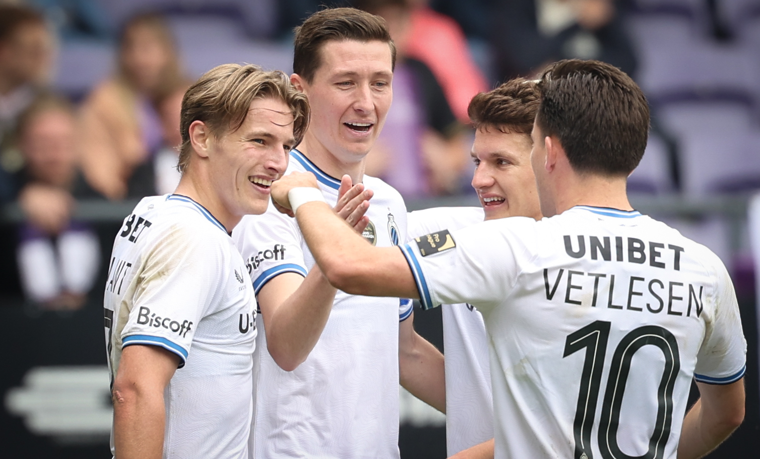 Changement de direction : le FC Bruges remplace l'Union St. Gilloise en tant que leader après une victoire 3-1 à Anderlecht