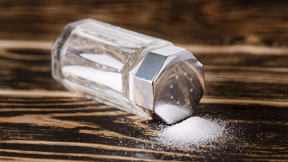 Pourquoi devriez-vous utiliser du sel de potassium (même si son goût est un peu bizarre)