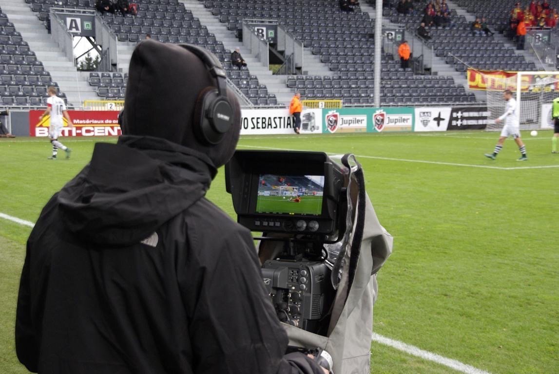 Proximus conclut un accord avec DAZN et diffusera à nouveau les matchs de la Jupiler Pro League et de l'AS Eupen