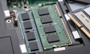 Samsung dit que la crise de la mémoire va s&rsquo;aggraver, vous avez donc deux choix