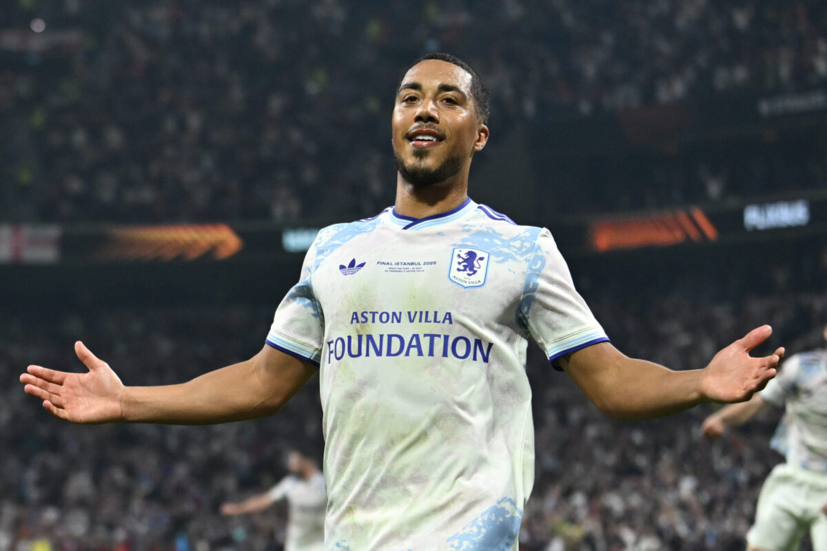 Youri Tielemans ouvre la voie à Aston Villa pour remporter la Ligue Europa avec une victoire 3-0 contre le SC Freiburg