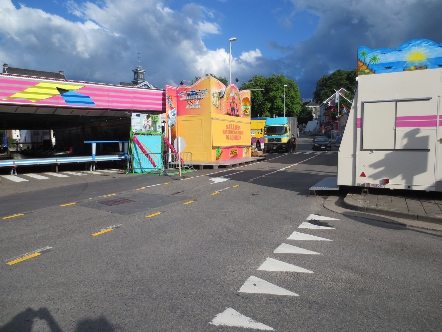 Pendant la Foire d'Eupen, les conducteurs ne s'amusent plus : ce qu'ils sont autorisés à faire et ce qu'ils ne sont pas autorisés à faire.