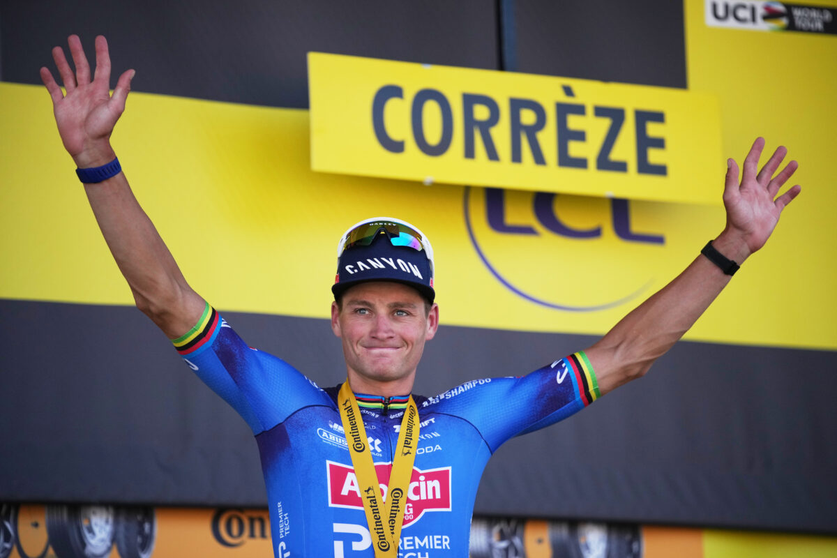 Près de 40 degrés : Van der Poel remporte l'étape de qualification du Tour