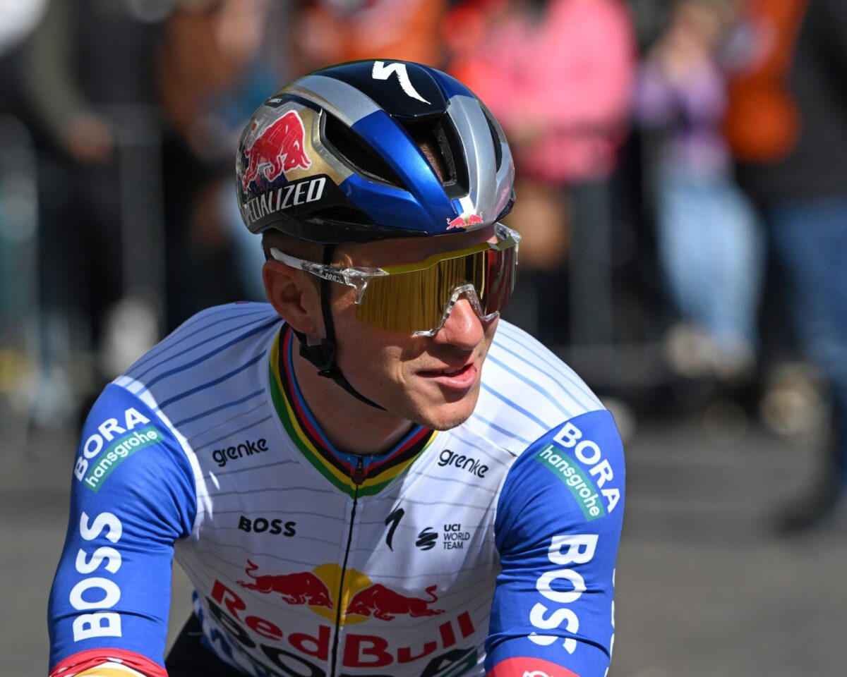Remco Evenepoel deuxième à l'Alpe d'Huez et probablement deuxième du Tour de France - Carapaz gagne