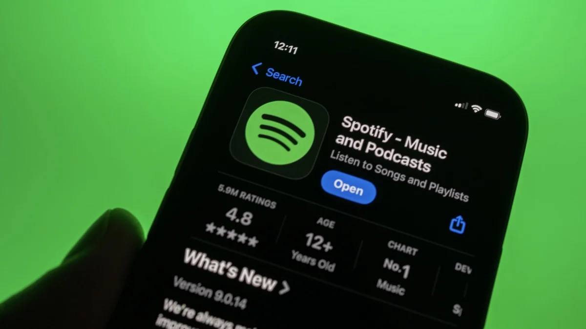 Vous pouvez maintenant parler à Spotify (et vous voudrez peut-être le faire)