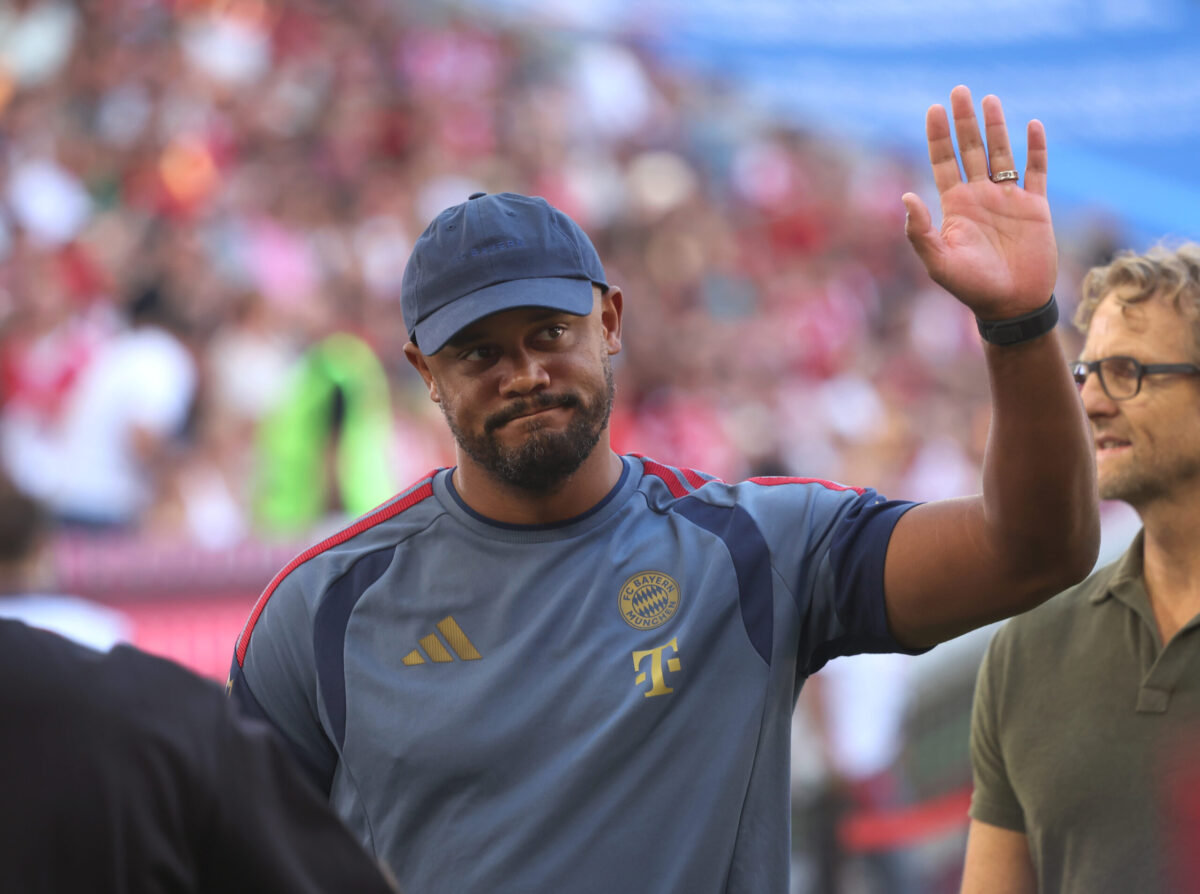 Onze ans après De Bruyne en tant que joueur, Kompany est nommé entraîneur de l'année en Allemagne