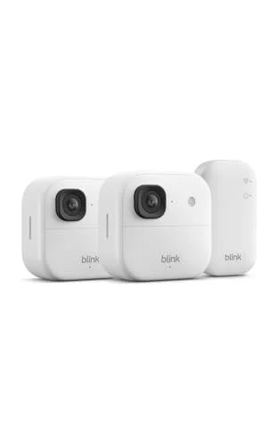 Blink Outdoor 2K+ (modèle le plus récent) — Caméra de sécurité intelligente sans fil, résolution vidéo 2K, audio amélioré, batterie de deux ans. Sync Module Core inclus - Système à 2 caméras (Blanc)