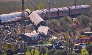 Plus de 60 morts dans un grave accident de train en Espagne – erreur humaine ?